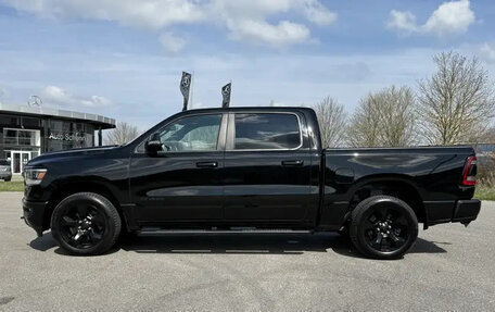 Rambler 1500, 2023 год, 5 600 000 рублей, 4 фотография