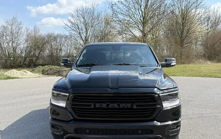 Rambler 1500, 2023 год, 5 600 000 рублей, 6 фотография