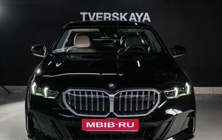 BMW 5 серия, 2025 год, 8 750 000 рублей, 13 фотография