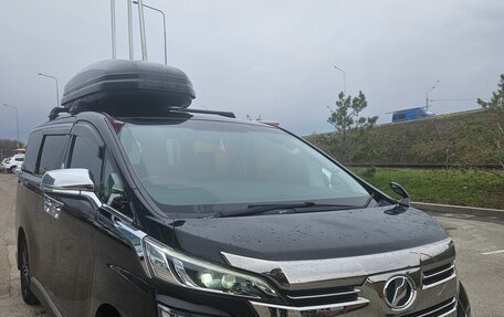 Toyota Vellfire II, 2018 год, 3 650 000 рублей, 3 фотография