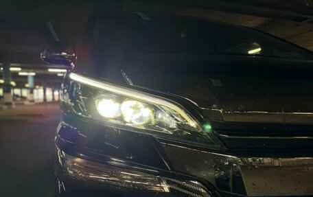 Toyota Vellfire II, 2018 год, 3 650 000 рублей, 21 фотография