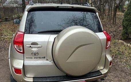 Toyota RAV4, 2007 год, 1 070 000 рублей, 2 фотография