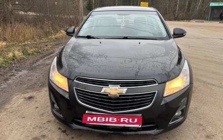 Chevrolet Cruze II, 2013 год, 800 000 рублей, 2 фотография