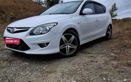 Hyundai i30 I, 2011 год, 760 000 рублей, 3 фотография