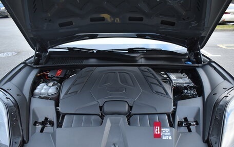 Porsche Cayenne III, 2025 год, 31 490 000 рублей, 32 фотография