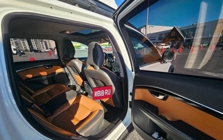 Volvo XC70 II рестайлинг, 2012 год, 2 000 000 рублей, 21 фотография