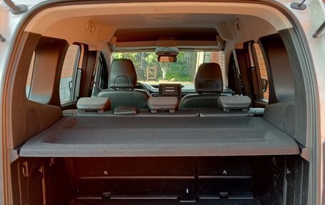 Renault Kangoo, 2021 год, 2 300 000 рублей, 13 фотография