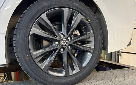 Toyota Corolla, 2019 год, 2 395 000 рублей, 3 фотография