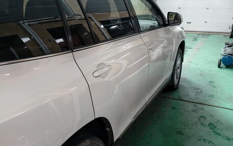 Toyota Highlander III, 2013 год, 1 650 000 рублей, 4 фотография