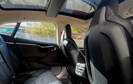 Tesla Model S I, 2013 год, 2 400 000 рублей, 4 фотография