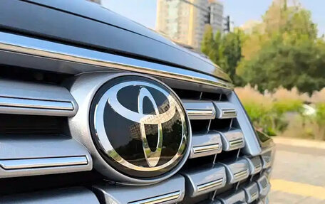 Toyota Avalon, 2025 год, 3 900 155 рублей, 6 фотография