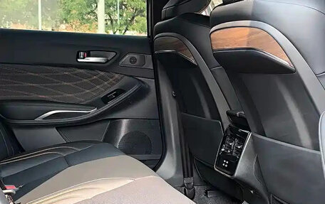 Toyota Avalon, 2025 год, 3 900 155 рублей, 32 фотография