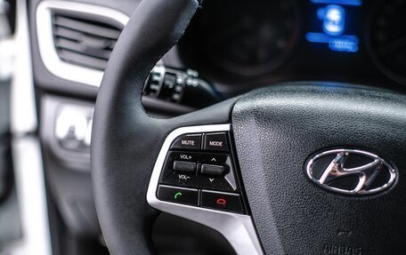 Hyundai Solaris II рестайлинг, 2017 год, 1 250 000 рублей, 11 фотография