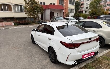 KIA Rio IV, 2020 год, 1 600 000 рублей, 4 фотография