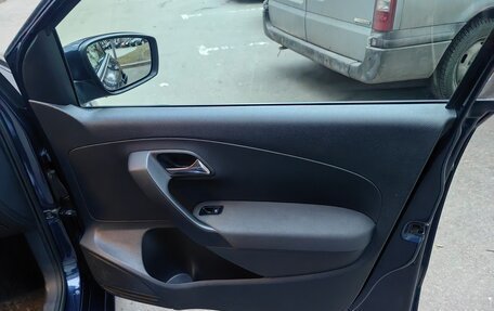 Volkswagen Polo VI (EU Market), 2012 год, 860 000 рублей, 13 фотография