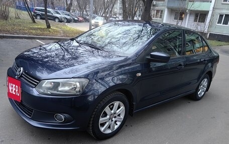 Volkswagen Polo VI (EU Market), 2012 год, 860 000 рублей, 3 фотография