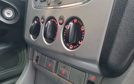 Ford Focus II рестайлинг, 2008 год, 380 000 рублей, 27 фотография