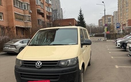 Volkswagen Transporter T5 рестайлинг, 2012 год, 1 320 000 рублей, 2 фотография