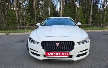 Jaguar XE I рестайлинг, 2015 год, 1 550 000 рублей, 2 фотография