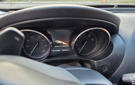 Jaguar XE I рестайлинг, 2015 год, 1 550 000 рублей, 15 фотография