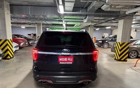 Ford Explorer VI, 2018 год, 3 100 000 рублей, 3 фотография