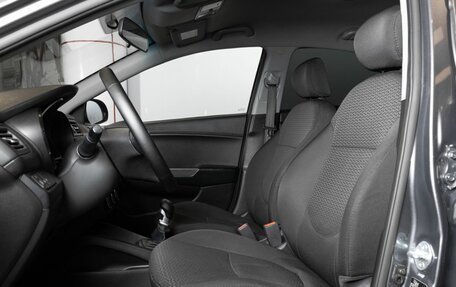 KIA Rio III рестайлинг, 2015 год, 729 215 рублей, 13 фотография