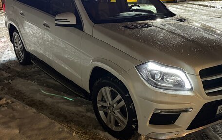 Mercedes-Benz GL-Класс, 2012 год, 2 400 000 рублей, 3 фотография