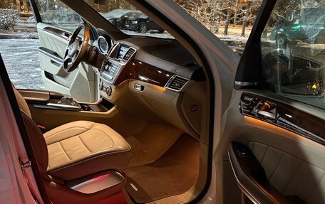 Mercedes-Benz GL-Класс, 2012 год, 2 400 000 рублей, 11 фотография