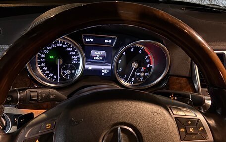 Mercedes-Benz GL-Класс, 2012 год, 2 400 000 рублей, 16 фотография