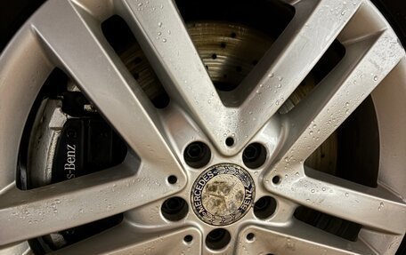 Mercedes-Benz GL-Класс, 2012 год, 2 400 000 рублей, 21 фотография