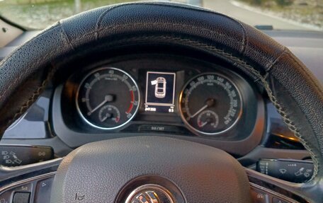 Skoda Rapid I, 2017 год, 855 000 рублей, 11 фотография