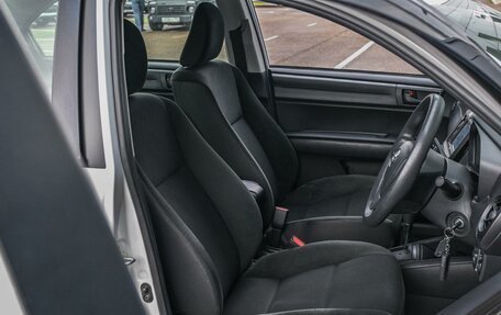 Toyota Corolla, 2018 год, 1 519 000 рублей, 10 фотография