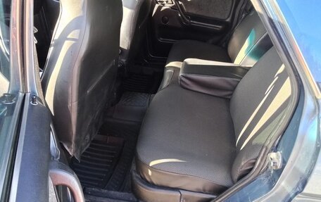 ГАЗ 31105 «Волга», 2004 год, 300 000 рублей, 12 фотография