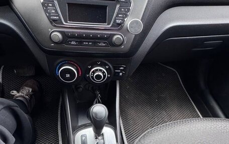 KIA Rio III рестайлинг, 2012 год, 400 000 рублей, 18 фотография