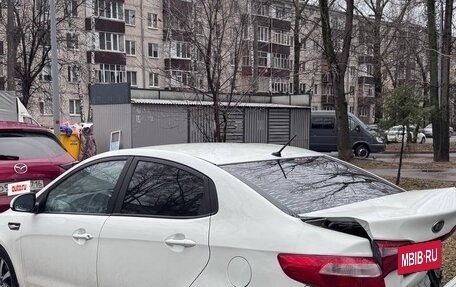 KIA Rio III рестайлинг, 2012 год, 400 000 рублей, 21 фотография