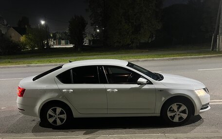 Skoda Octavia, 2019 год, 1 725 000 рублей, 8 фотография