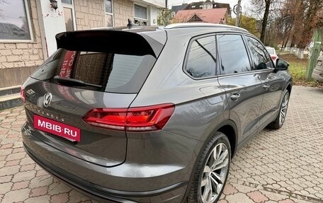 Volkswagen Touareg III, 2018 год, 4 100 000 рублей, 8 фотография