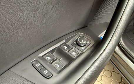 Volkswagen Touareg III, 2018 год, 4 100 000 рублей, 18 фотография