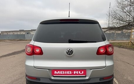 Volkswagen Tiguan I, 2010 год, 900 000 рублей, 5 фотография