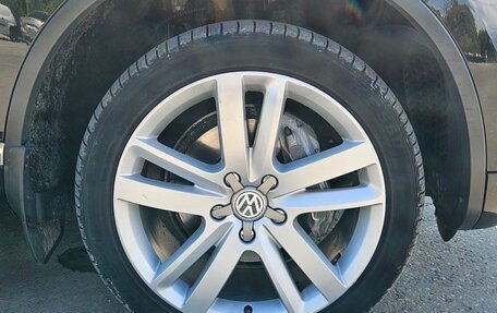 Volkswagen Touareg III, 2012 год, 2 200 000 рублей, 18 фотография