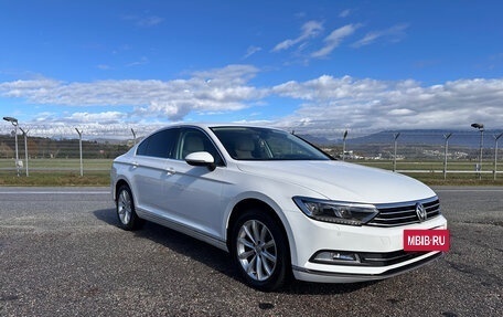 Volkswagen Passat B8 рестайлинг, 2016 год, 2 050 000 рублей, 2 фотография