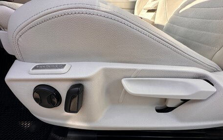 Volkswagen Passat B8 рестайлинг, 2016 год, 2 050 000 рублей, 16 фотография