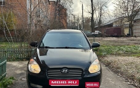 Hyundai Verna II, 2006 год, 450 000 рублей, 2 фотография
