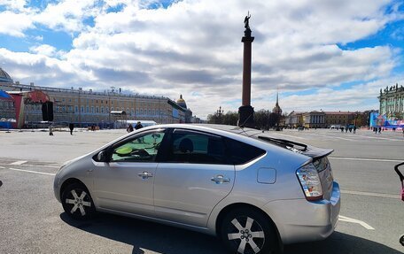 Toyota Prius, 2008 год, 750 000 рублей, 3 фотография
