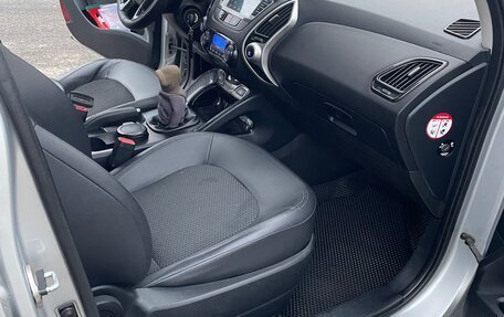 Hyundai ix35 I рестайлинг, 2011 год, 910 000 рублей, 9 фотография