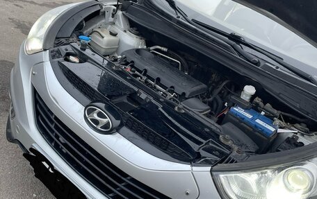 Hyundai ix35 I рестайлинг, 2011 год, 910 000 рублей, 12 фотография