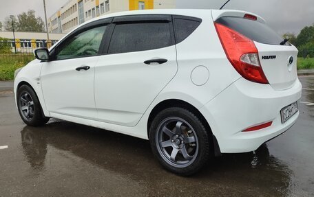 Hyundai Solaris II рестайлинг, 2014 год, 620 000 рублей, 3 фотография