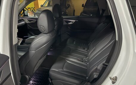 Audi Q7, 2018 год, 4 450 000 рублей, 10 фотография