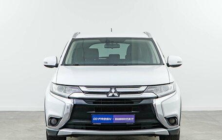 Mitsubishi Outlander III рестайлинг 3, 2015 год, 1 749 050 рублей, 3 фотография