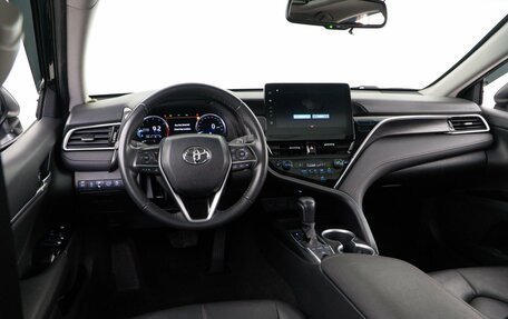 Toyota Camry, 2023 год, 3 498 404 рублей, 6 фотография